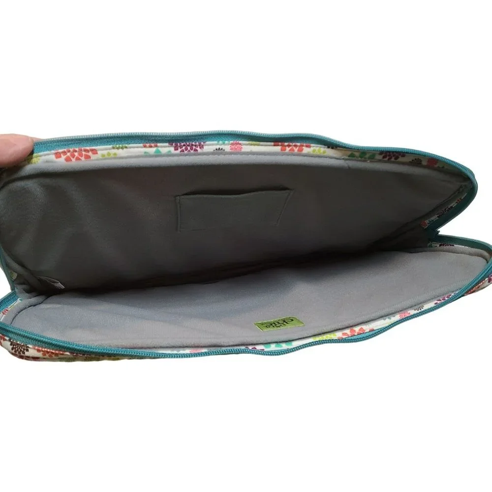 C.R. Gibson Iota Chic Laptop Sleeve Padded Bag Zip Close Geometric Multicolored